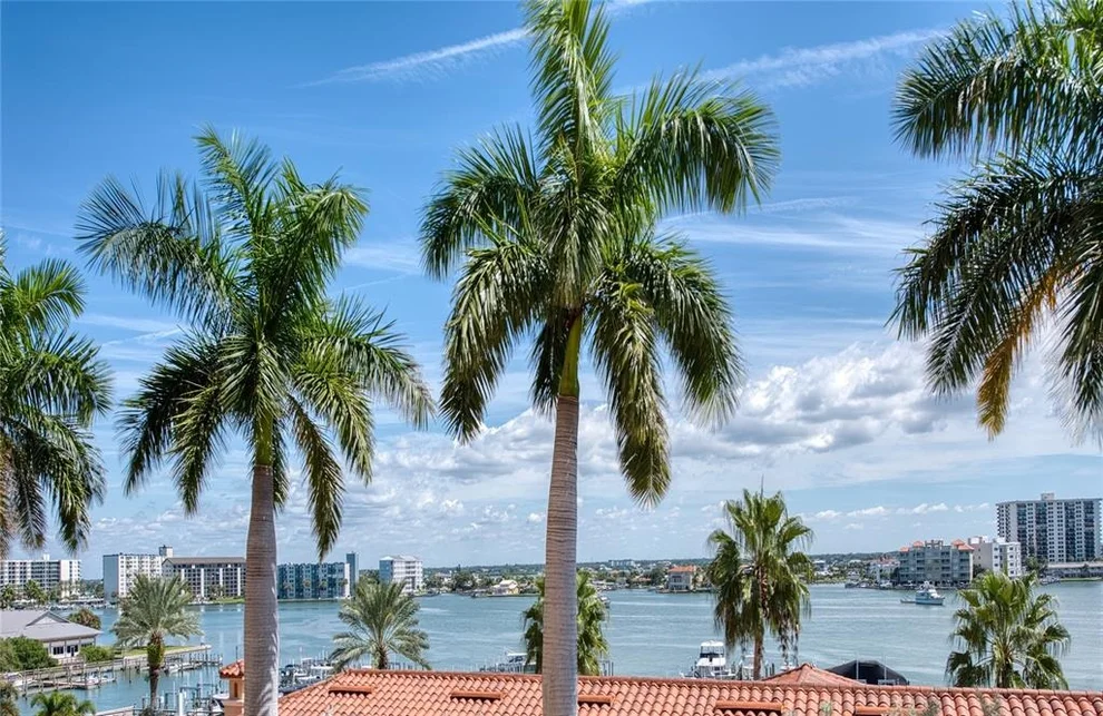 Unit for sale at 501 MANDALAY AVENUE, CLEARWATER, FL 33767