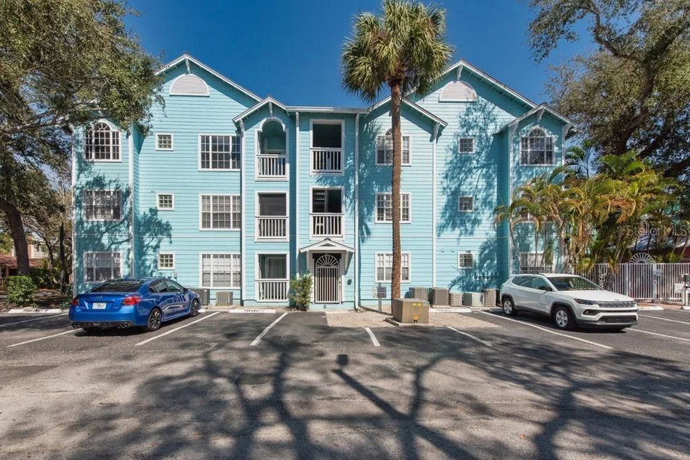 Unit for sale at 3002 W CLEVELAND STREET, TAMPA, FL 33609