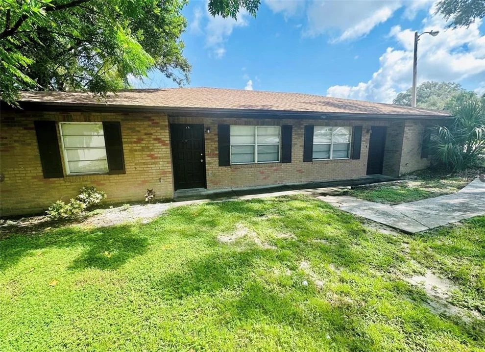 Unit for sale at 101 LAKE HUNTER DRIVE, LAKELAND, FL 33803