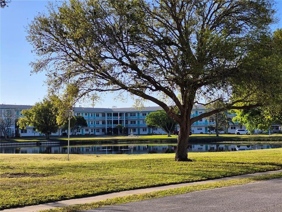 Unit for sale at 6000 20TH STREET N, ST PETERSBURG, FL 33714