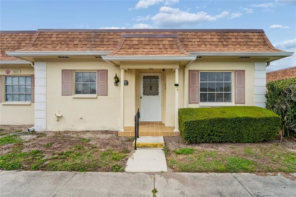 Unit for sale at 1611 S LAKE AVENUE, CLEARWATER, FL 33756