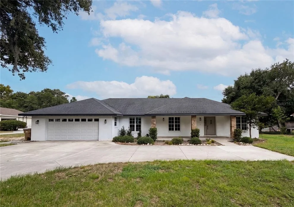 Unit for sale at 11200 ROSEHILL DRIVE, CLERMONT, FL 34711