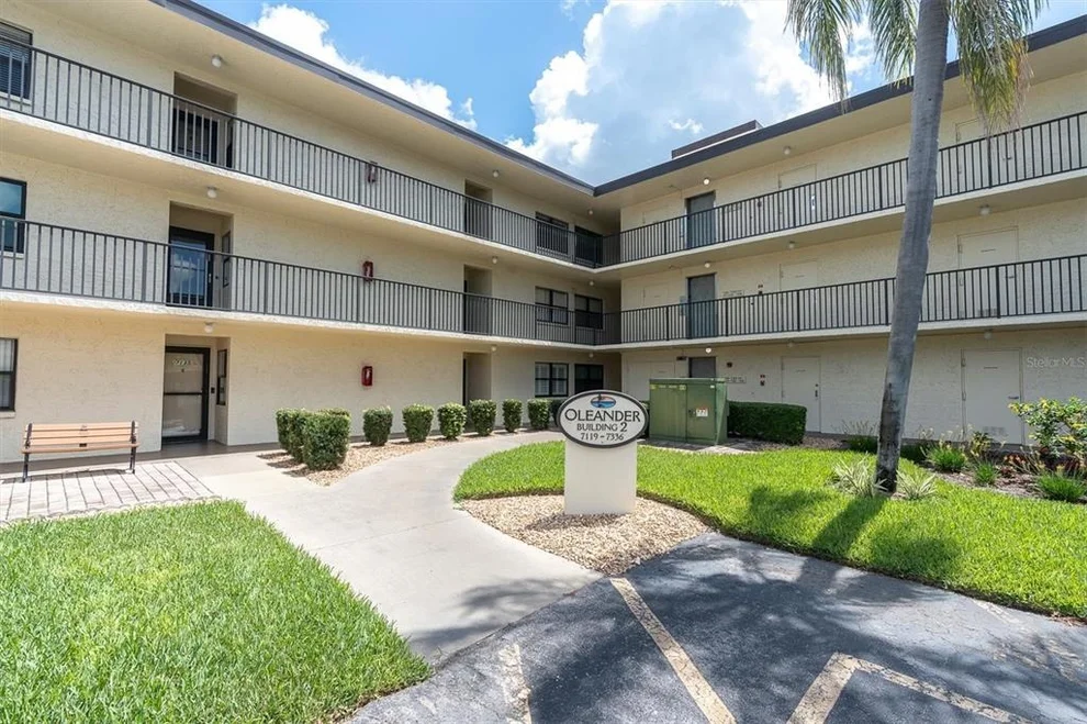 Unit for sale at 11945 143RD STREET, LARGO, FL 33774