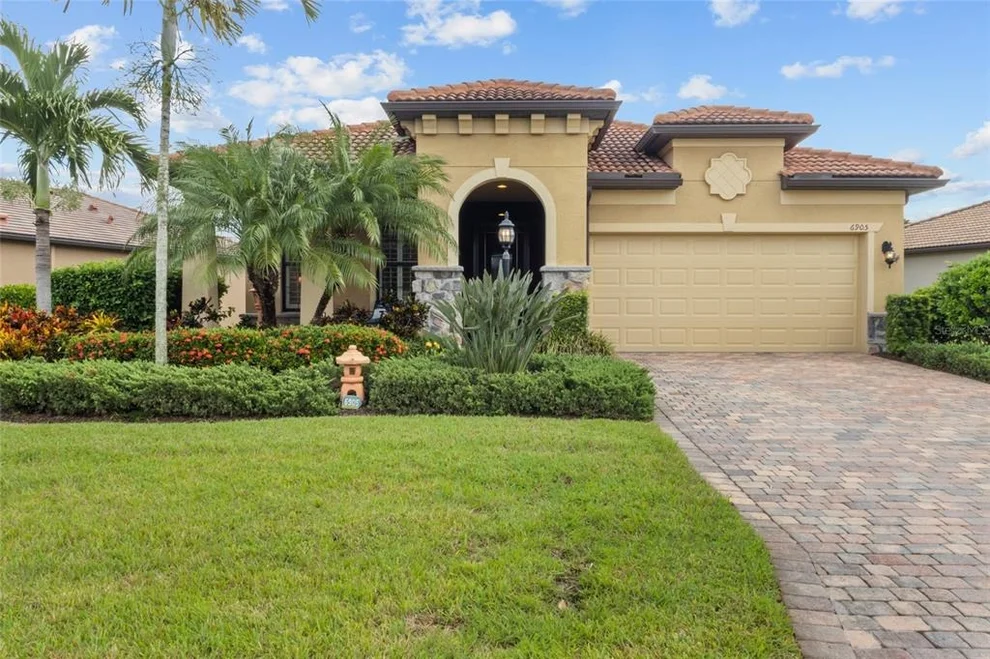 Unit for sale at 6905 GOSPORT COVE, LAKEWOOD RANCH, FL 34202