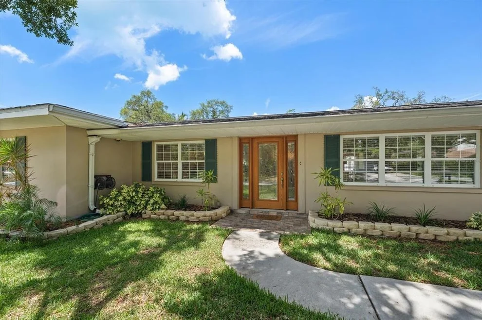 Unit for sale at 802 ALLAMANDA DRIVE, LARGO, FL 33770