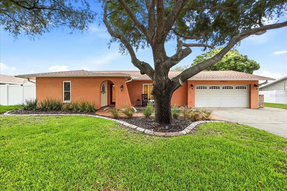 Unit for sale at 8805 KENWOOD ROAD, SEMINOLE, FL 33777