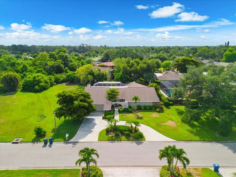 Unit for sale at 4010 COUNTRY VIEW DRIVE, SARASOTA, FL 34233