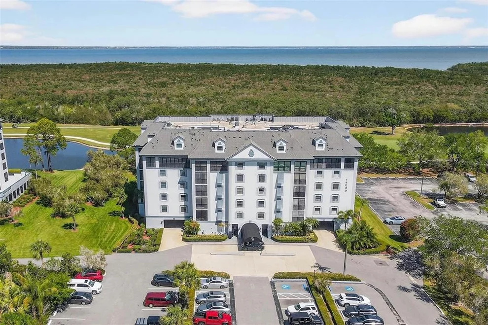 Unit for sale at 14820 RUE DE BAYONNE, CLEARWATER, FL 33762