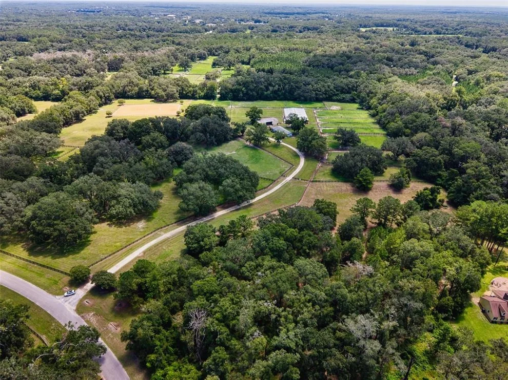 Unit for sale at 2 SW TERRACE, NEWBERRY, FL 32669