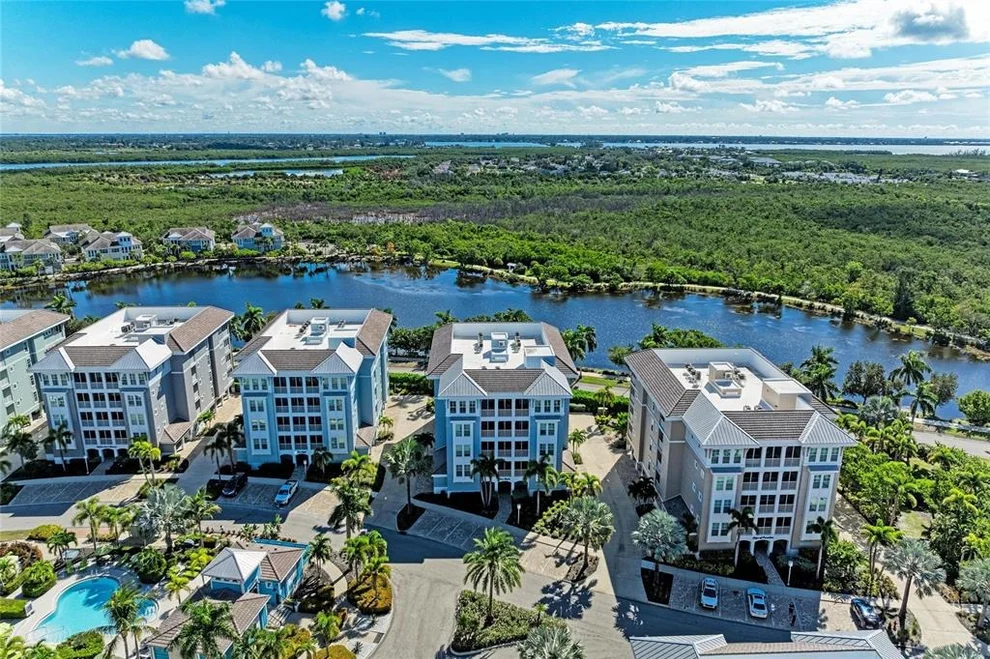 Unit for sale at 391 ARUBA CIRCLE, BRADENTON, FL 34209