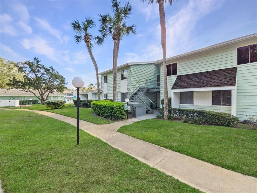Unit for sale at 527 MIDWAY DRIVE, OCALA, FL 34472
