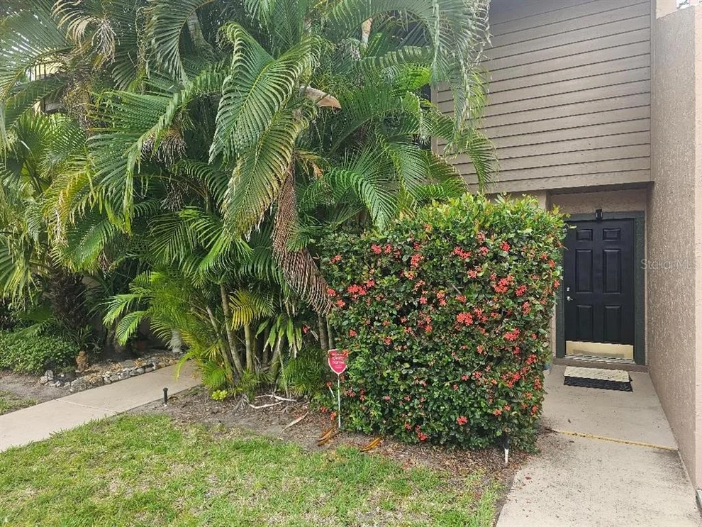 Unit for sale at 956 SUNRIDGE DRIVE, SARASOTA, FL 34234