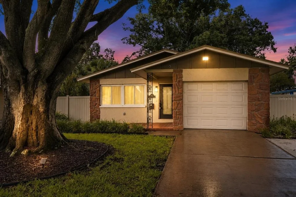 Unit for sale at 205 SE MONROE CIRCLE N, ST PETERSBURG, FL 33703