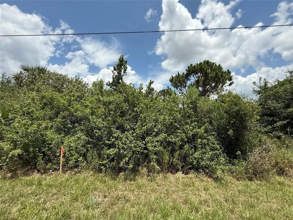 Unit for sale at SNUG STREET, NORTH PORT, FL 34286