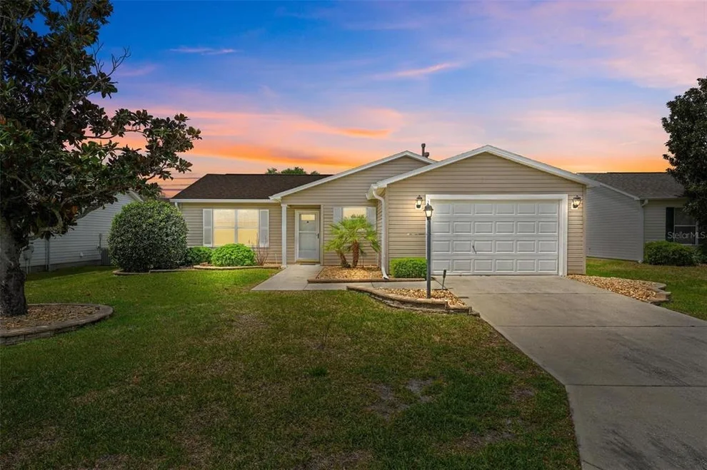 Unit for sale at 1088 GENNESSE LANE, THE VILLAGES, FL 32162