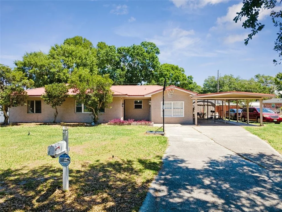 Unit for sale at 303 GRANADA ROAD, AUBURNDALE, FL 33823