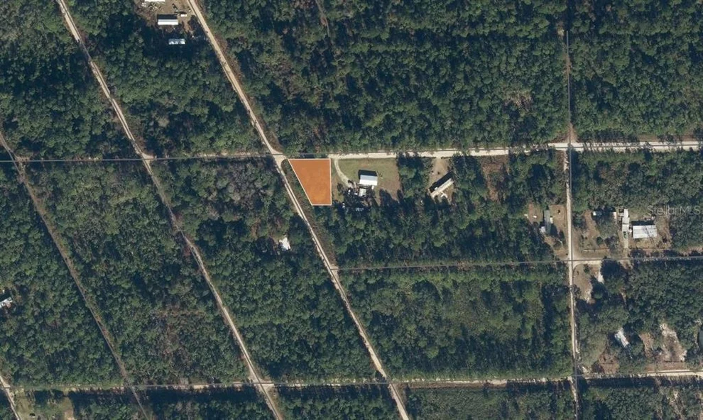 Unit for sale at HICKORY NUT TRAIL, SATSUMA, FL 32189