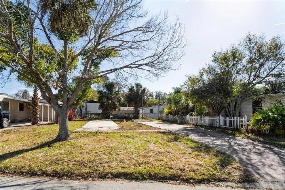 Unit for sale at 736 DRIFTWOOD LANE, TARPON SPRINGS, FL 34689