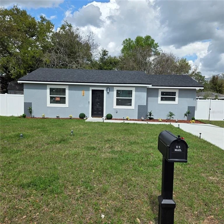 Unit for sale at 1106 VALENCIA ROAD, PLANT CITY, FL 33563