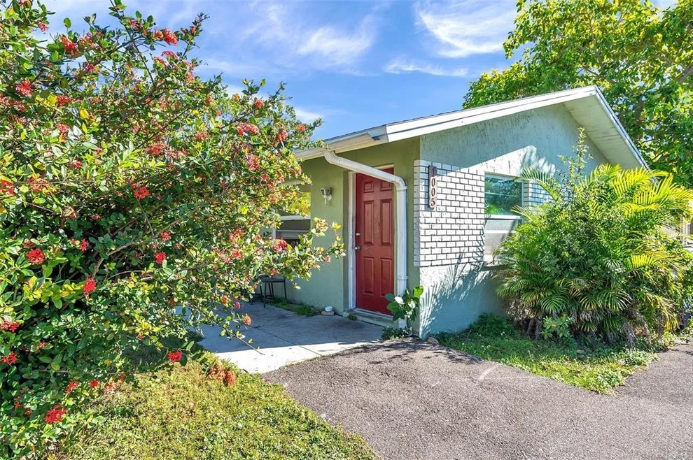 Unit for sale at 1005 LAKE PALMS DRIVE, LARGO, FL 33771