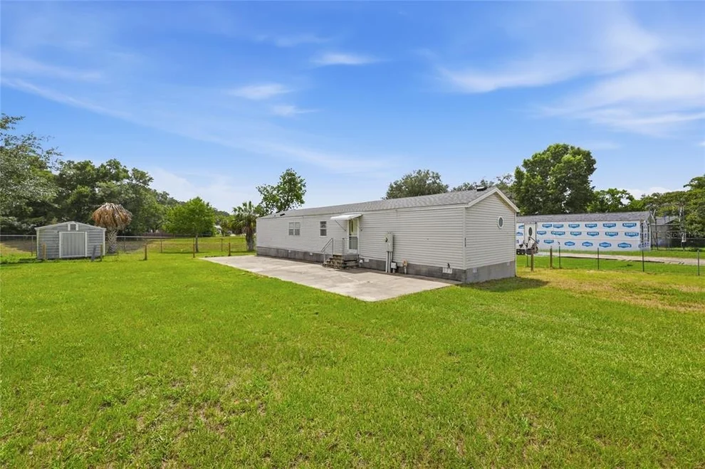 Unit for sale at 6750 NE 1ST PLACE, OCALA, FL 34470