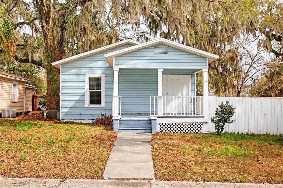 Unit for sale at 728 MCKENZIE STREET, LEESBURG, FL 34748