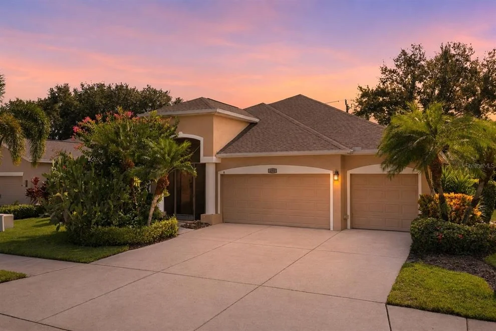 Unit for sale at 295 LONDONDERRY DRIVE, SARASOTA, FL 34240