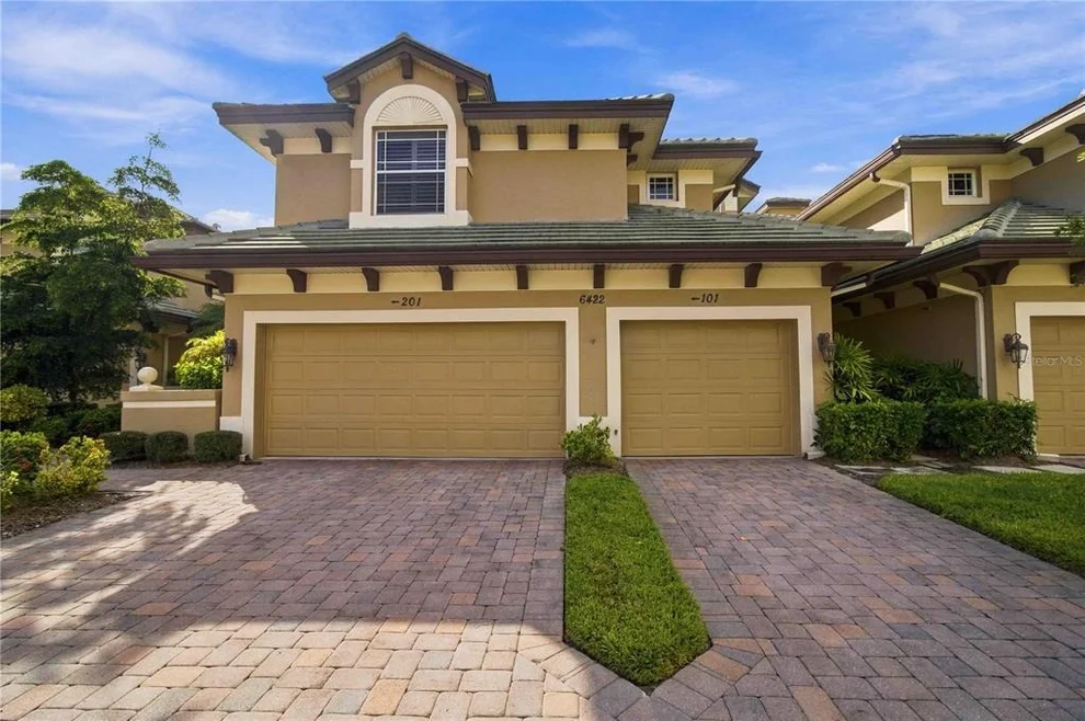 Unit for sale at 6422 MOORINGS POINT CIRCLE, LAKEWOOD RANCH, FL 34202