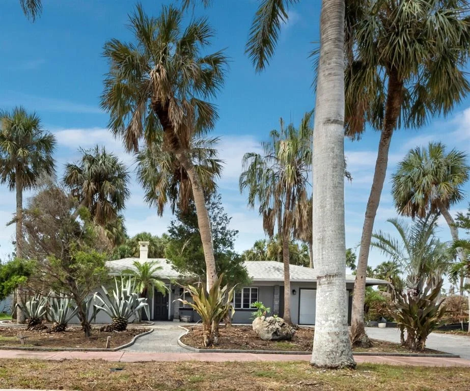 Unit for sale at 153 N ADAMS DRIVE, SARASOTA, FL 34236