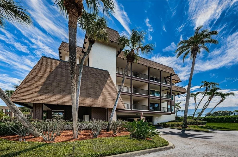 Unit for sale at 3021 COUNTRYSIDE BOULEVARD, CLEARWATER, FL 33761