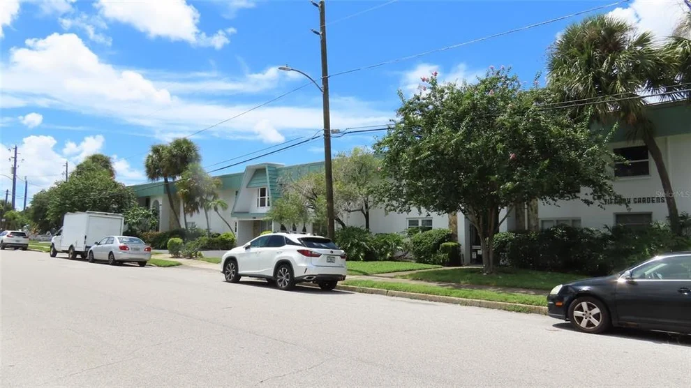 Unit for sale at 3100 HARTFORD STREET N, ST PETERSBURG, FL 33713