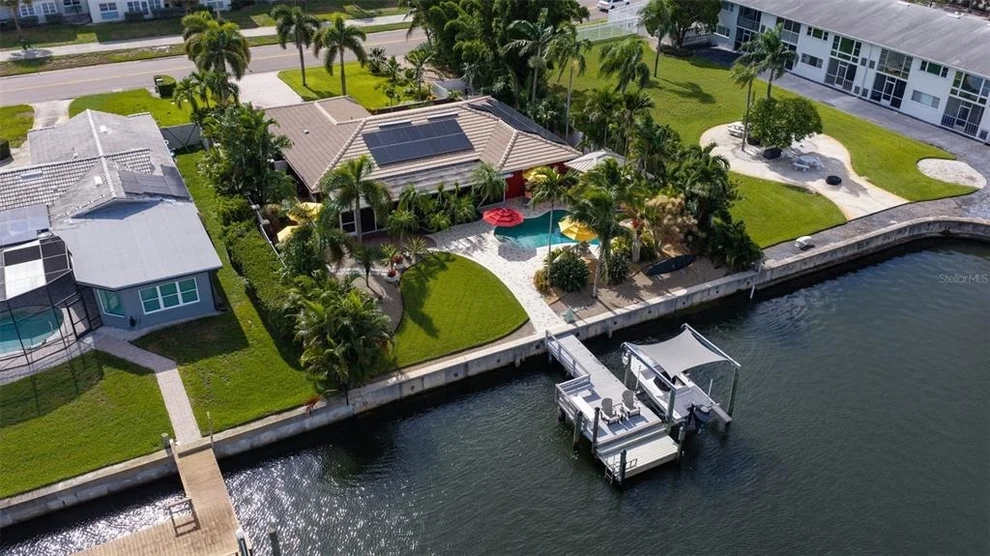 Unit for sale at 4501 37TH STREET S, ST PETERSBURG, FL 33711
