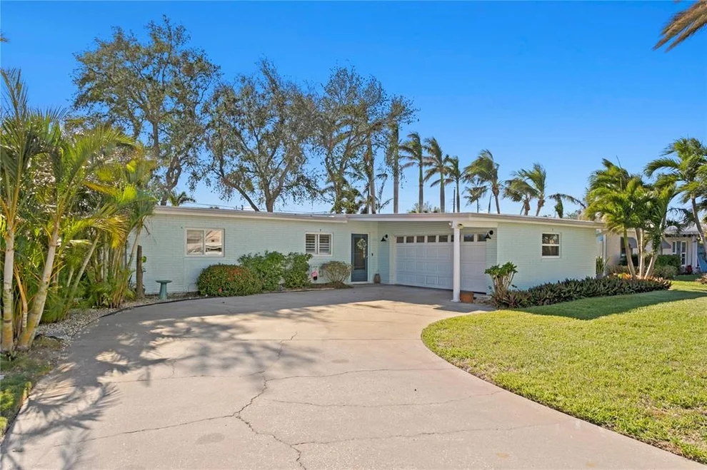 Unit for sale at 6931 GRANDE VISTA WAY S, ST PETERSBURG, FL 33707