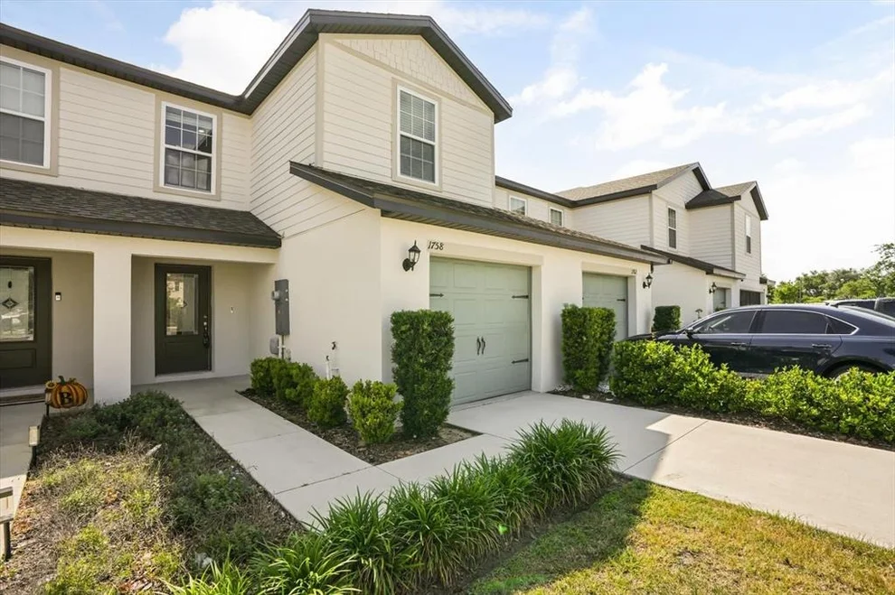 Unit for sale at 1758 WITHERNSEA COURT, TAVARES, FL 32778