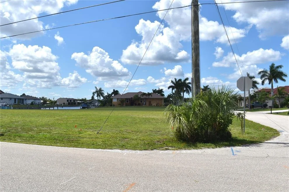 Unit for sale at 825 VIA TRIPOLI, PUNTA GORDA, FL 33950