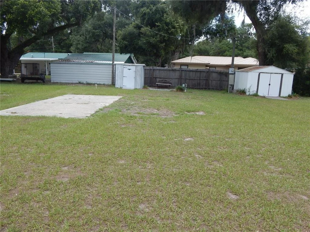 Unit for sale at 18 ANCHOR INN ROAD, LAKE WALES, FL 33898