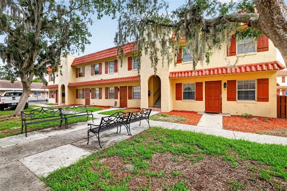 Unit for sale at 1112 W MAIN STREET, LEESBURG, FL 34748