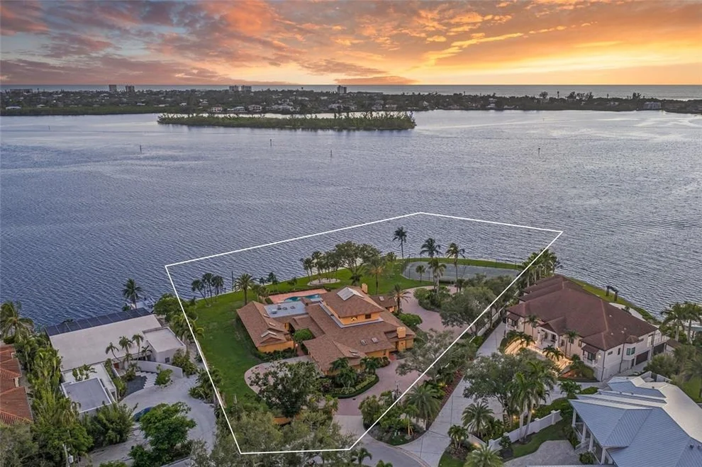 Unit for sale at 1136 N LAKE SHORE DRIVE, SARASOTA, FL 34231
