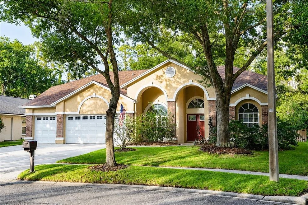 Unit for sale at 5622 GLENCREST BOULEVARD, TAMPA, FL 33625