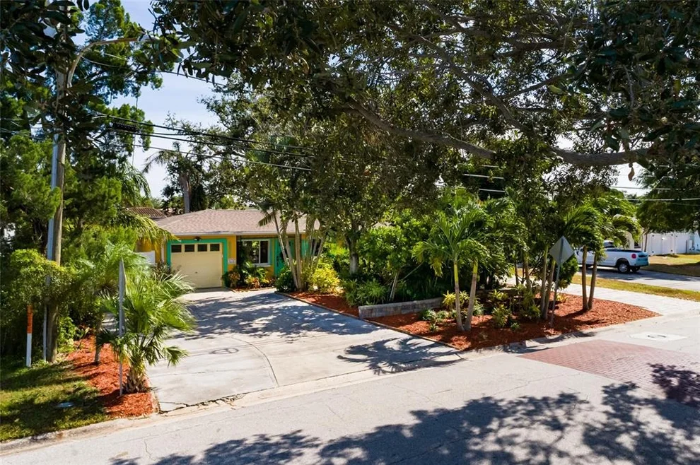 Unit for sale at 9665 2ND STREET N, ST PETERSBURG, FL 33702