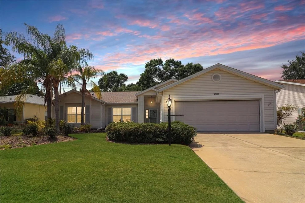 Unit for sale at 25339 CRESTWATER DRIVE, LEESBURG, FL 34748