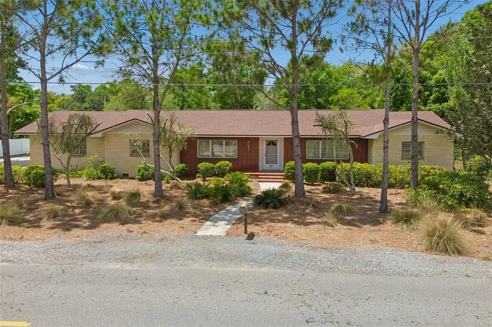 Unit for sale at 707 N JOHNSON STREET, PLANT CITY, FL 33563