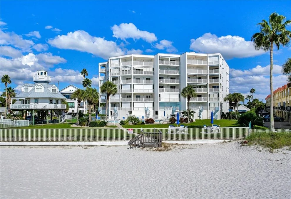 Unit for sale at 17980 GULF BOULEVARD, REDINGTON SHORES, FL 33708