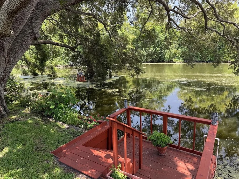 Unit for sale at 8927 LAKEWOOD DRIVE, SEMINOLE, FL 33772