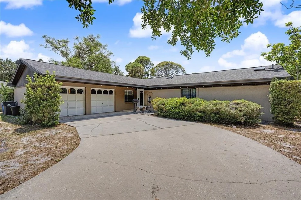 Unit for sale at 8314 W HIAWATHA STREET, TAMPA, FL 33615