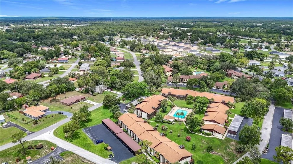 Unit for sale at 548 FAIRWAYS DRIVE, OCALA, FL 34472