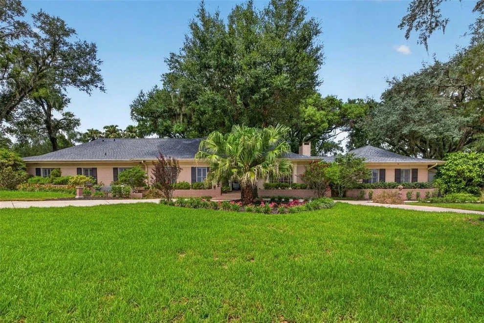 Unit for sale at 602 S RIVERHILLS DRIVE, TEMPLE TERRACE, FL 33617