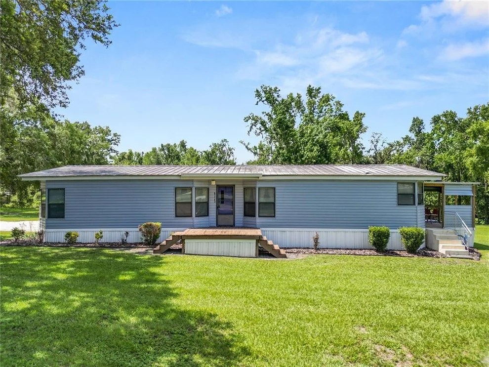 Unit for sale at 6325 OAKVIEW LANE, LAKELAND, FL 33811