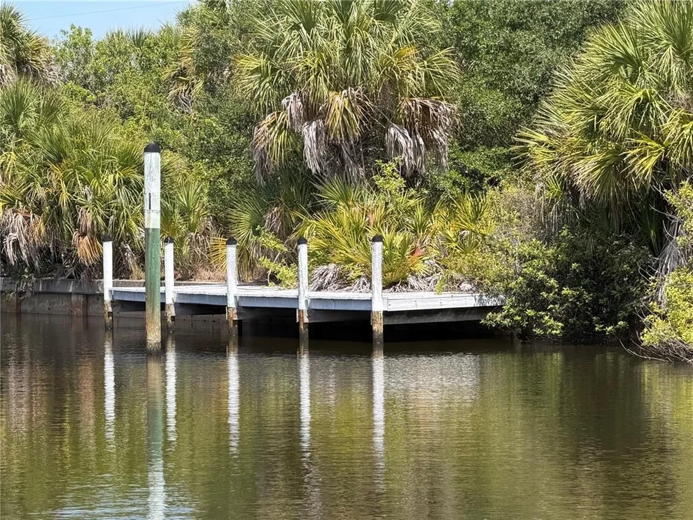 Unit for sale at 17163 EDGEWATER DRIVE, PORT CHARLOTTE, FL 33948
