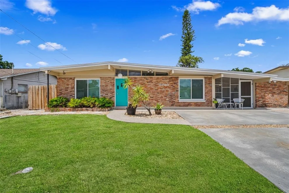 Unit for sale at 6010 N GUNLOCK AVENUE, TAMPA, FL 33614